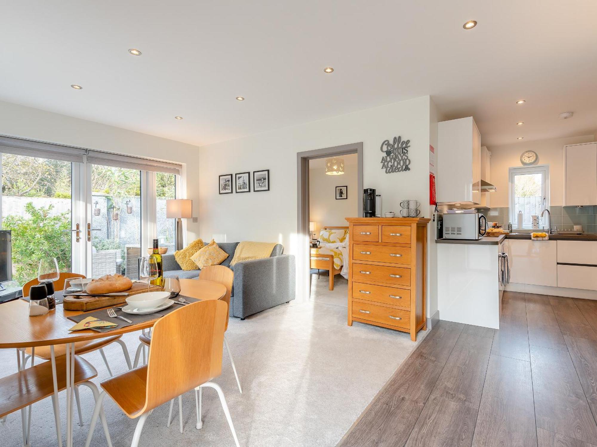 Solsken Villa Bournemouth Bagian luar foto